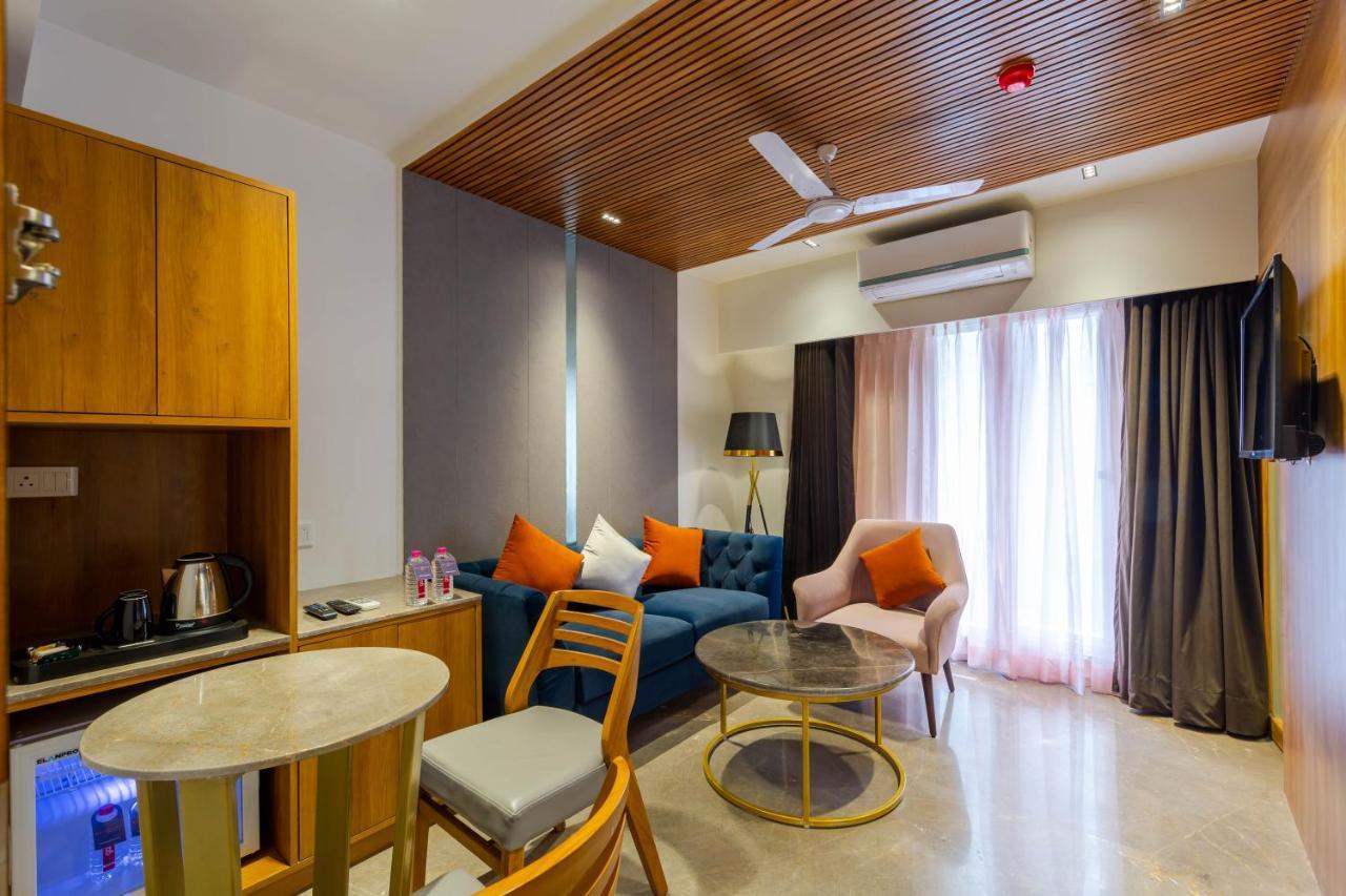 Hotel Nalanda Ahmedabad Exterior photo