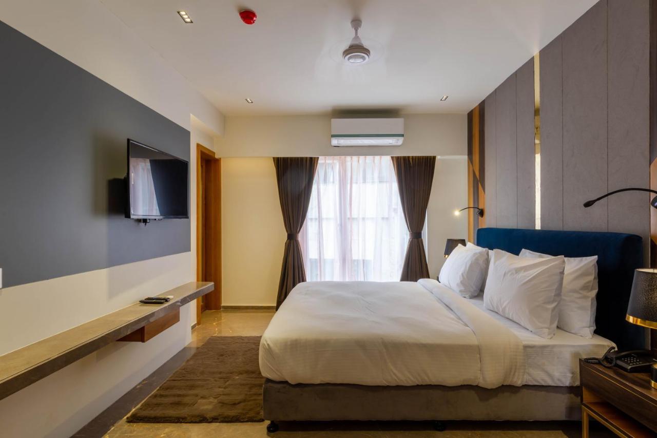 Hotel Nalanda Ahmedabad Exterior photo